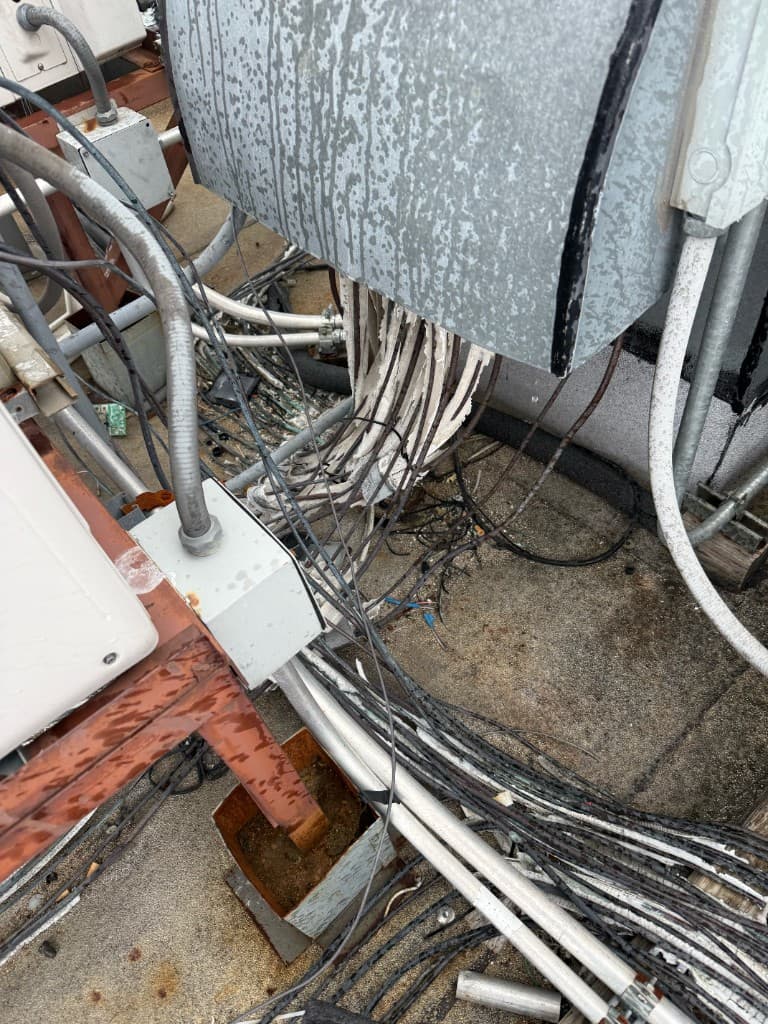 Commercial HVAC component label and barcode